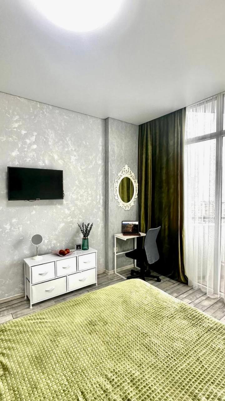 Pirosmani 18D, 14 Floor Apartment Batumi Exterior photo